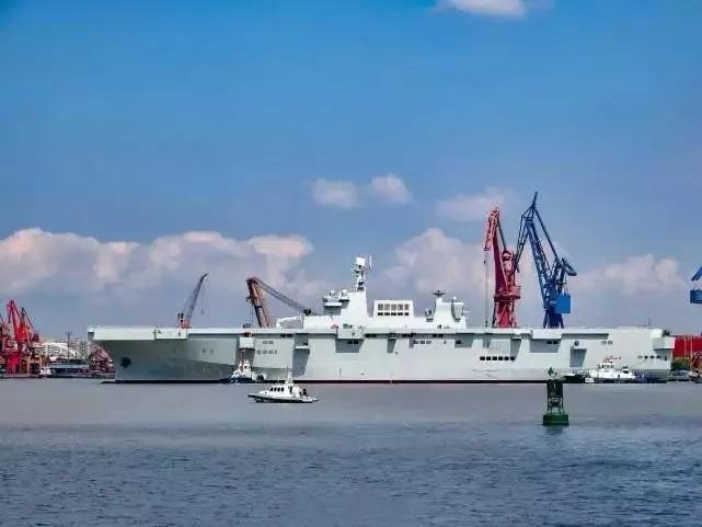 中國海軍新力量,，075型兩棲攻擊艦四號艦的崛起與挑戰(zhàn)，中國海軍新力量,，075型兩棲攻擊艦四號艦的崛起與面臨的挑戰(zhàn)