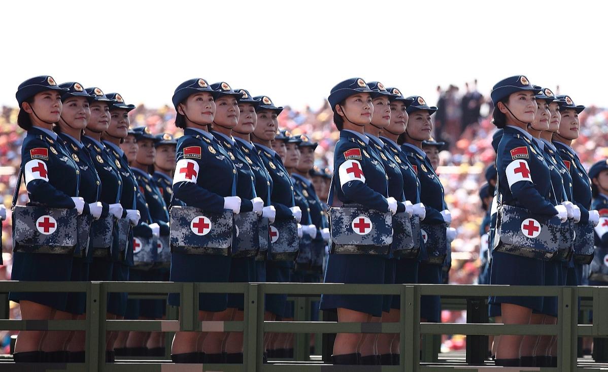 大專女生當(dāng)兵的條件和要求,，大專女生當(dāng)兵的條件與要求概述