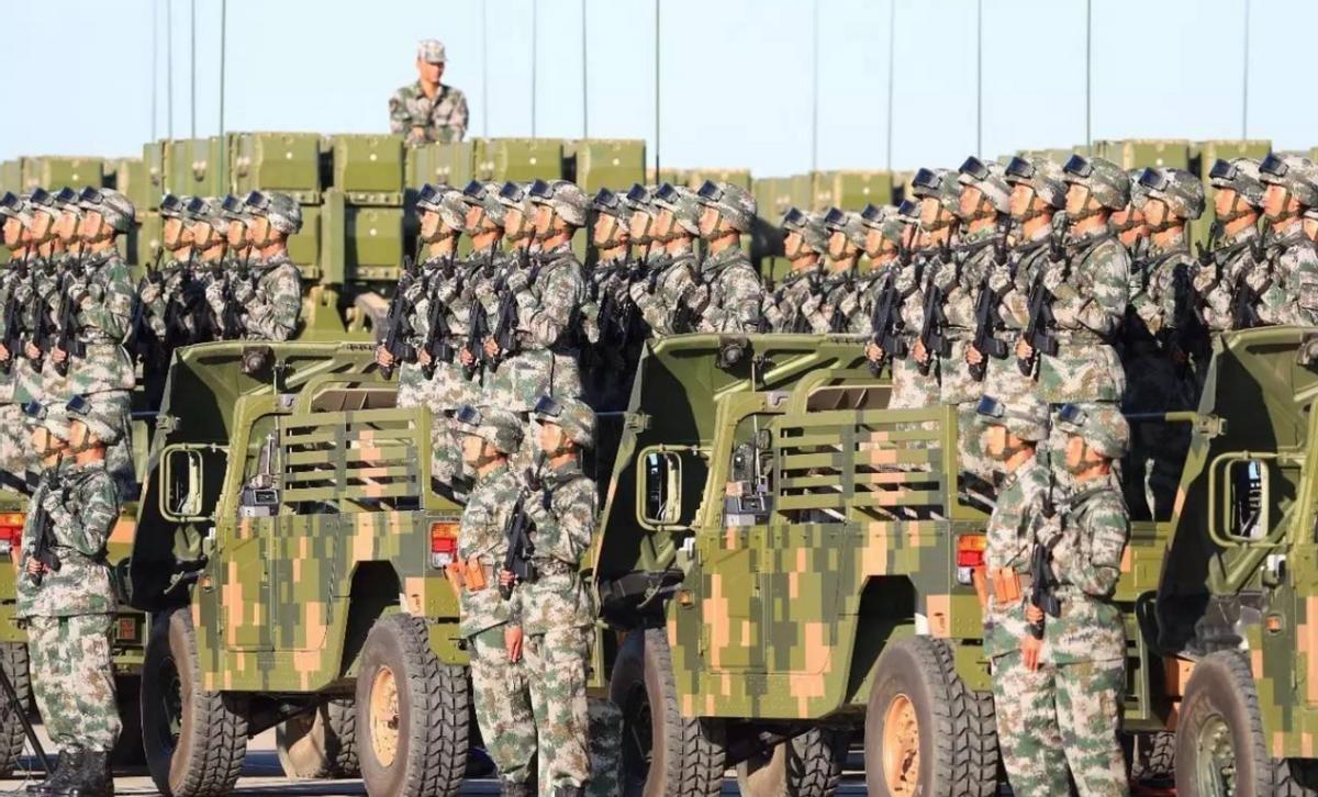 朱日和閱兵視頻重播,，回顧歷史,，展望未來，朱日和閱兵回顧,，歷史重現(xiàn),，展望未來風(fēng)采