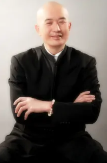 丁小兵,，一位引領時代的先鋒人物,，丁小兵，時代先鋒,，引領風潮