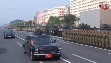 重溫歷史瞬間,，1999年國(guó)慶閱兵完整視頻回顧，重溫歷史瞬間,，回顧1999年國(guó)慶閱兵盛典視頻回顧