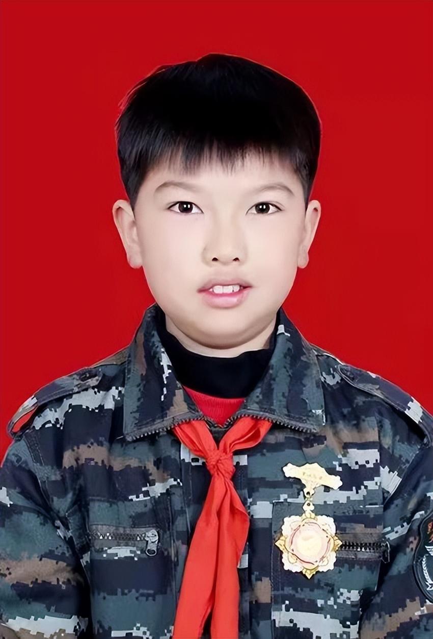 少年軍校,，是正規(guī)部隊(duì)學(xué)校嗎？深入了解與分析,，少年軍校，正規(guī)部隊(duì)學(xué)校還是特色教育機(jī)構(gòu),？——深入了解與分析