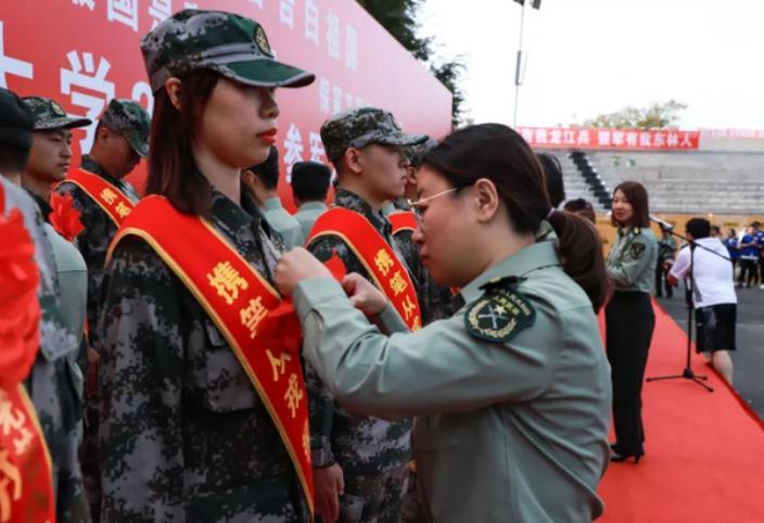 最新招兵條件詳解，全方位解讀招募要求與選拔標(biāo)準(zhǔn)，最新招兵條件詳解,，全方位解讀招募要求與選拔新標(biāo)準(zhǔn)