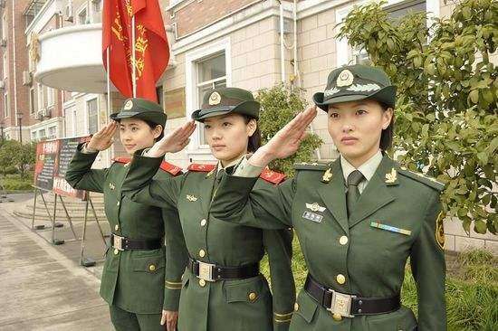 關(guān)于當(dāng)過(guò)兵的女人不能要的觀點(diǎn)探討，當(dāng)過(guò)兵的女性的婚戀選擇,，觀點(diǎn)探討與偏見(jiàn)反思