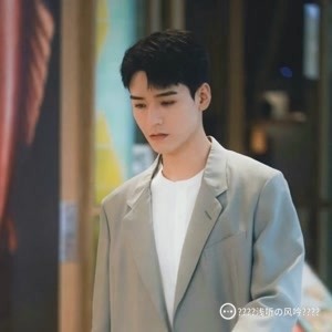 龔俊個(gè)人資料簡介及家世背景深度解析，龔俊個(gè)人資料及家世背景深度解析揭秘
